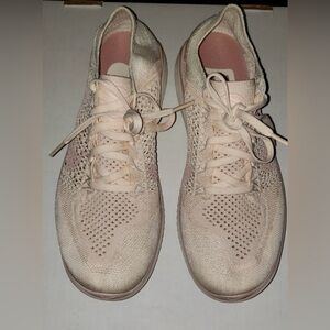 Nike Free women tennis shoe sz10